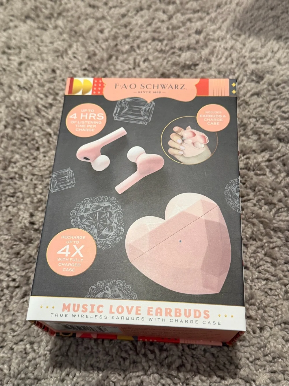 FAO Schwarz Heart-Shaped Wireless Earbuds – Light Pink
